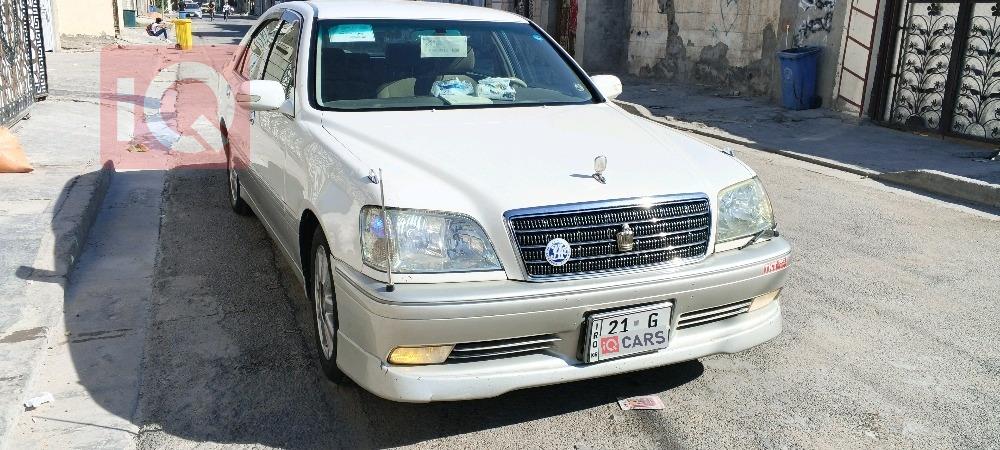 تويوتا كراون